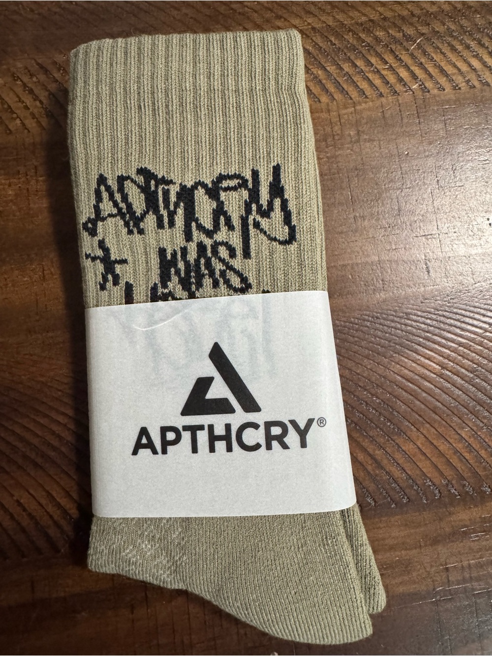 APTHCRY ”Was Here” Seth Fowler Limited Edition Crew Socks(Earth Tone) -BRAND NEW